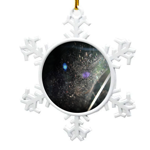 Nature's Raiment - snowflake decoration by Lordt