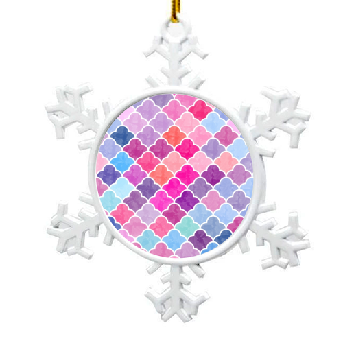 Lovely Pattern - snowflake decoration by Amir Faysal