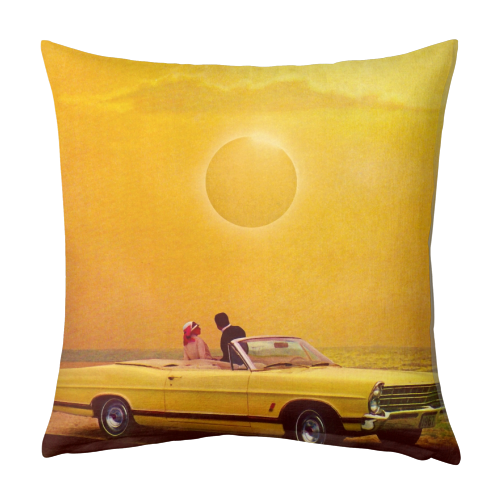 Yellow Fever View - designed cushion by taudalpoi