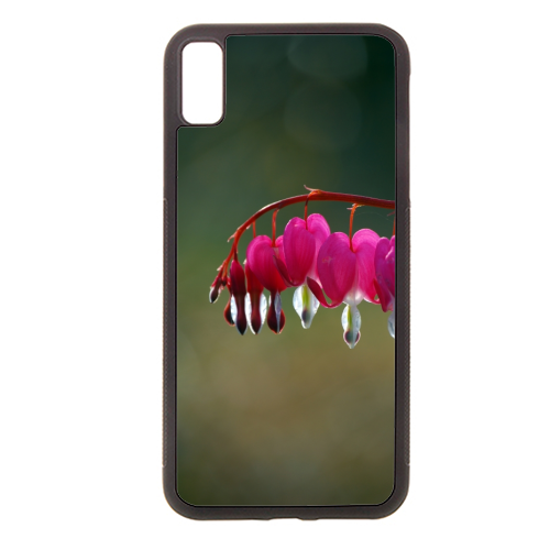 Essentia - stylish phone case by Lordt