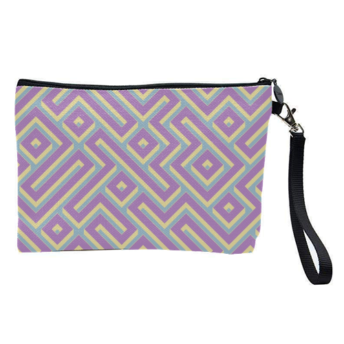 Colorful Maze Pattern - pretty makeup bag by Kaleiope Studio