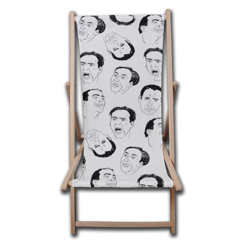 Cage gives good face - canvas deck chair by kirstin stride