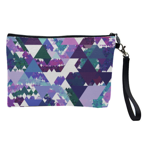 Colorful Triangles - pretty makeup bag by Kaleiope Studio