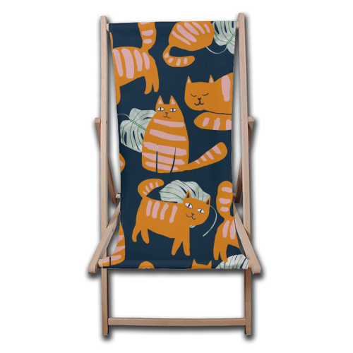 Whimsicat - canvas deck chair by Uma Prabhakar Gokhale