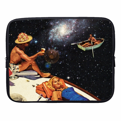 Space Boat Party - designer laptop sleeve by taudalpoi