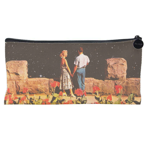 Lovers In Space - flat pencil case by taudalpoi