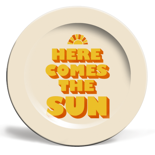 HERE COMES THE SUN - ceramic dinner plate by Ania Wieclaw