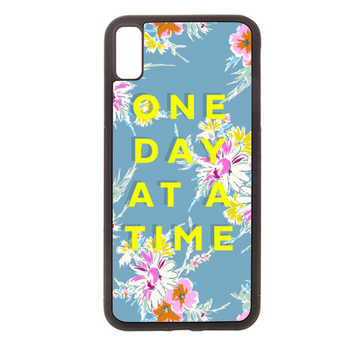 ONE DAY AT A TIME FLORAL - Stylish phone case by PEARL & CLOVER