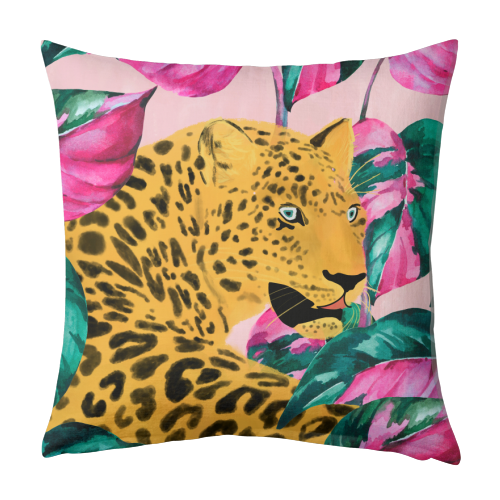 Urban Jungle Leopard - designed cushion by cadinera
