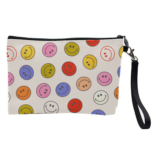 Many Happy Smileys - pretty makeup bag by Ania Wieclaw