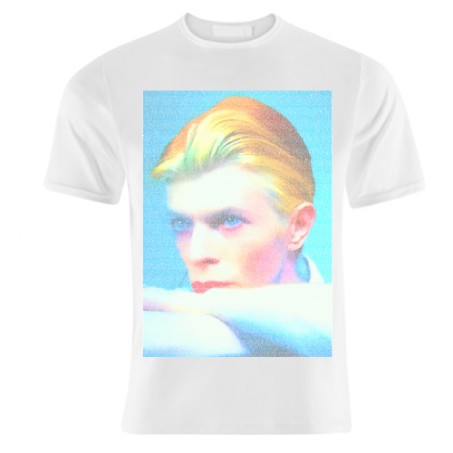 The Man Who Fell To Earth - unique t shirt by RoboticEwe