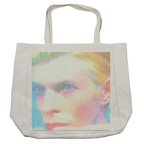 The Man Who Fell To Earth - cool beach bag by RoboticEwe