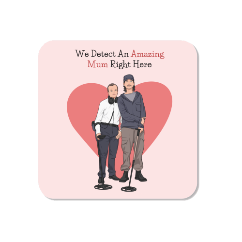 We Detect An Amazing Mum Right Here Funny Quote - Magnet by Sundiva Designs