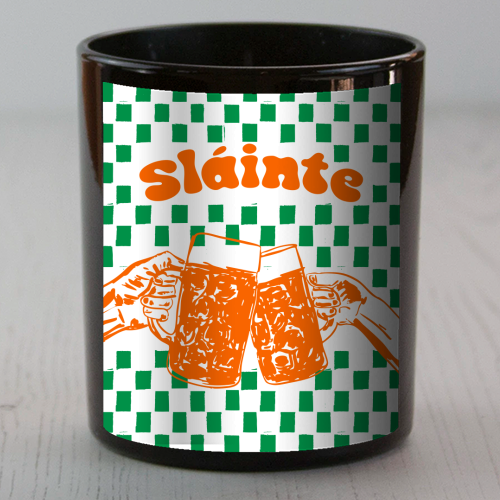 Sláinte Beer Retro Checkered Irish Pub - scented candle by EZbie