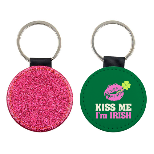 Kiss Me, I'm Irish - keyring by EZbie