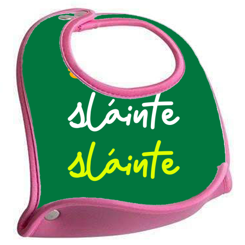 Sláinte Minimalist Typography Irish Quote Design - feeding bib by EZbie