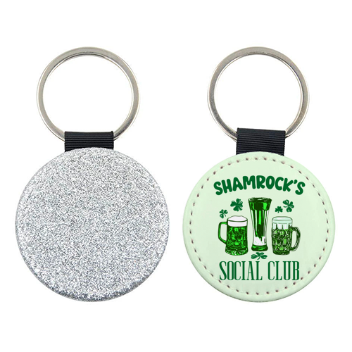 Shamrock's Social Club - Green Beer Drinking Celebration - keyring by EZbie