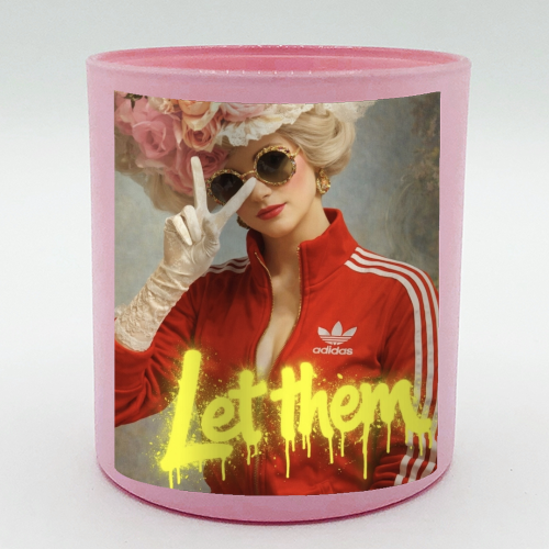 Royal rebels: Marie Antoinette - scented candle by Sammy Bird