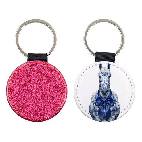 Delft Elegant Horse - keyring by haris kavalla