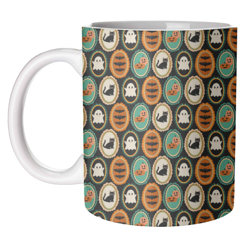 HALLOWEEN FRAMES - unique mug by PEARL & CLOVER