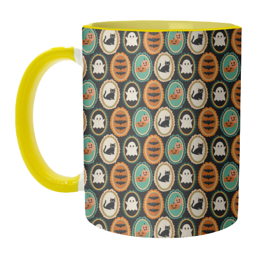 HALLOWEEN FRAMES - unique mug by PEARL & CLOVER
