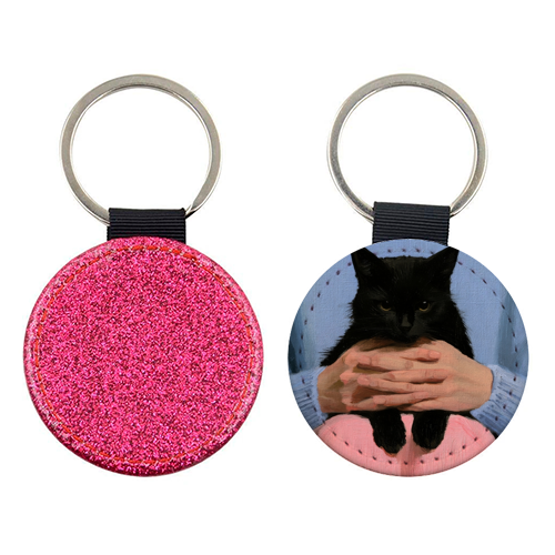 Cat on my laps - keyring by DejaReve
