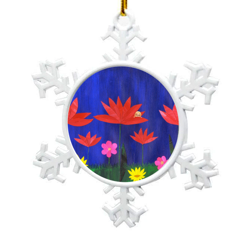 little one - snowflake decoration by Ida Kortelainen