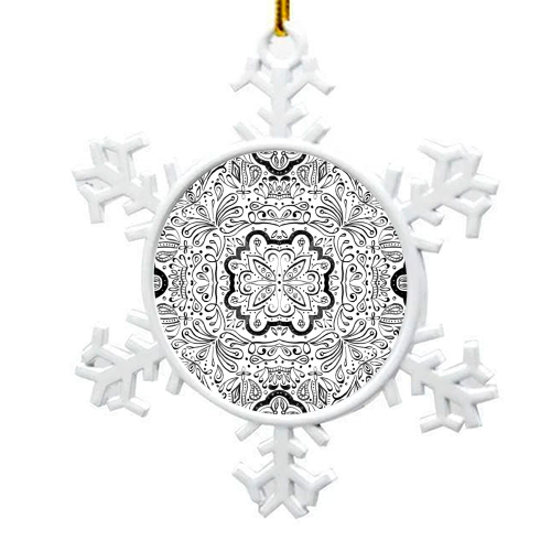 ELODIE - snowflake decoration by Dizzywonders