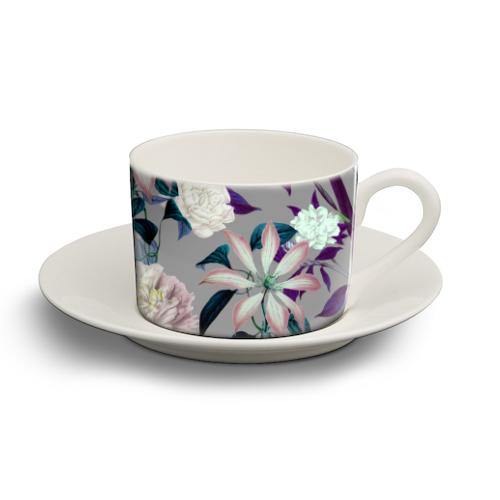 Flowery vintage pattern 01 - personalised cup and saucer by MMarta BC