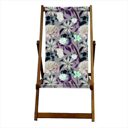Flowery vintage pattern 01 - canvas deck chair by MMarta BC